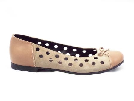 Balerini dama bej CAPUCINO perforati, din piele naturala antilopa si piele cu accesoriu tip fundita. biashoes.ro imagine reduceri